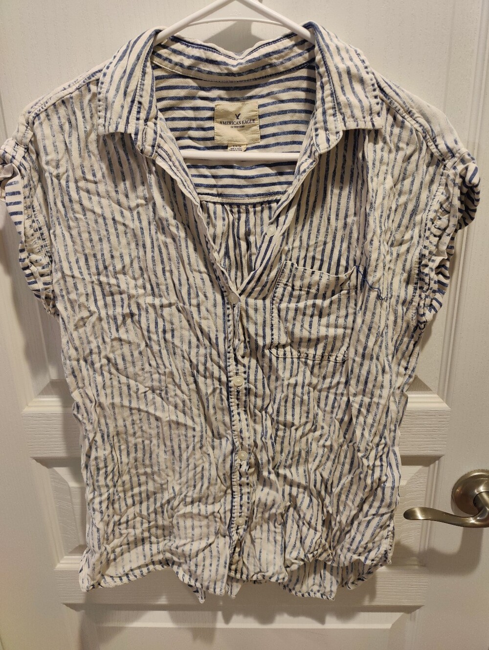American Eagle Outfitters Blue Striped Button Short Sleeve Shirt